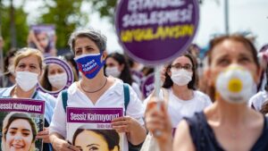 Turkish women protest