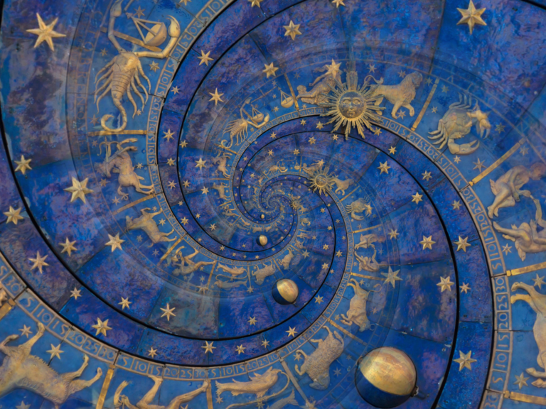 The Kinkiest Zodiac Signs, According to Astrologers